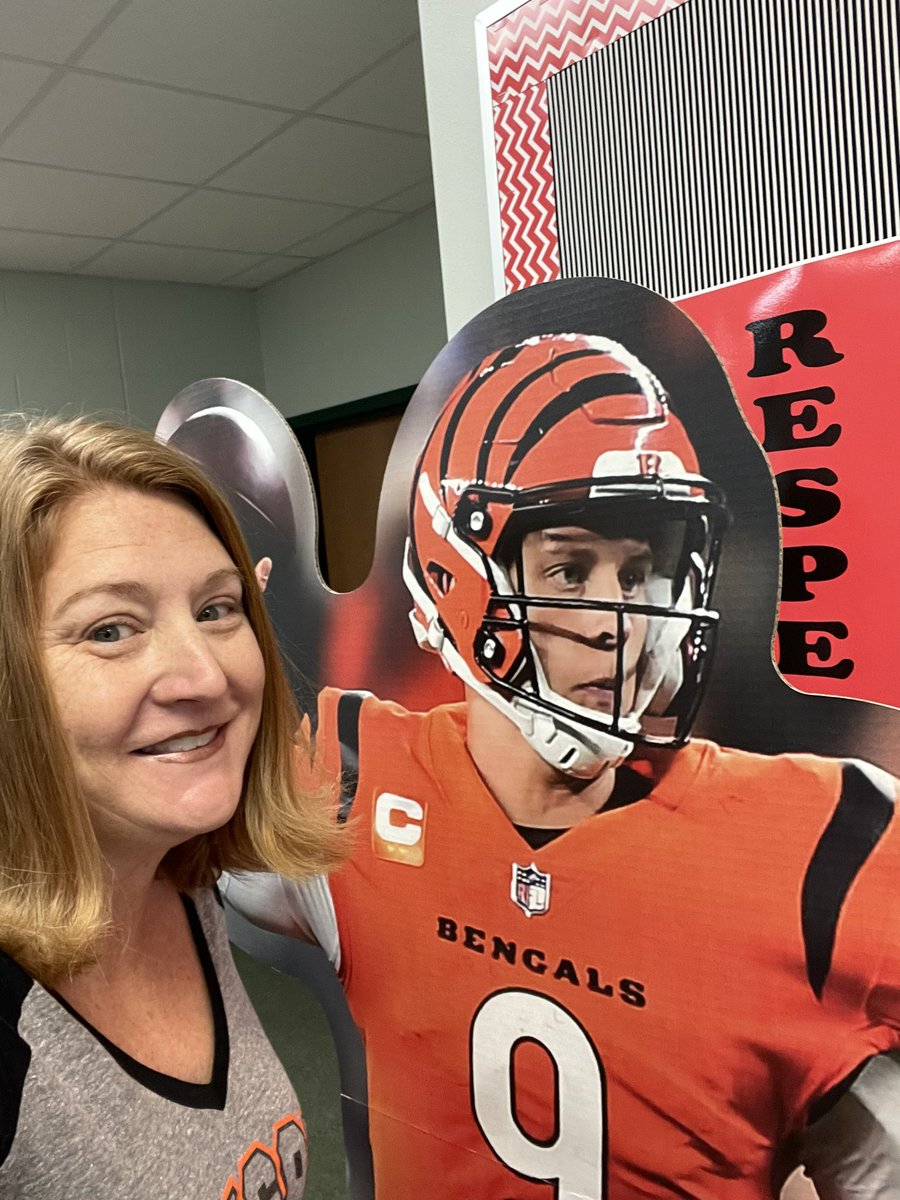 This guy showed up in the #MLBallstar office again … #WhoDey?? #lifeofaprincipal