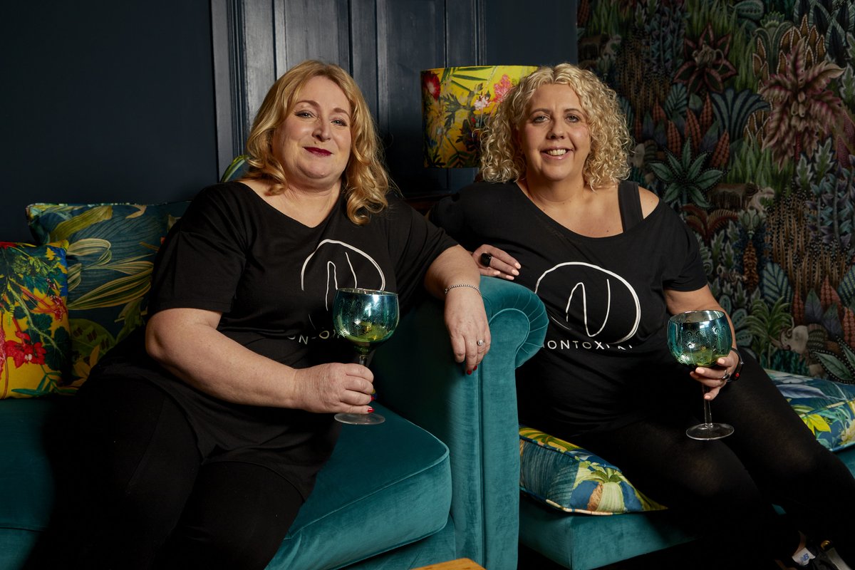 janeyleegrace's tweet photo. This weeks Alcohol Free Life podcast features @dklnutrition on great nutrition (especially important after ditching the booze!) and introducing @NontoxicatedAF app &amp; community https://t.co/gzN1C3Zv2k
