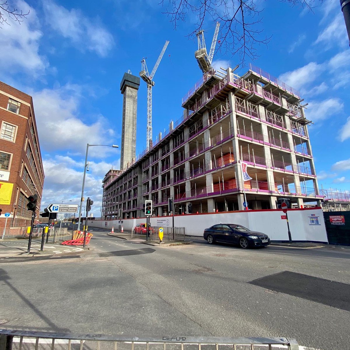 GroupStephenson's tweet photo. Sherlock Street private residential development in Birmingham making progress 

#sherlockstreet #birmingham #privateresidence #newbuild #concrete #reinforcedconcrete #rcframe #construction #constructionuk #loveconstruction #stephensongroup #teamstephenson #oneteam #watkinjones https://t.co/aRj9eY8Wa3