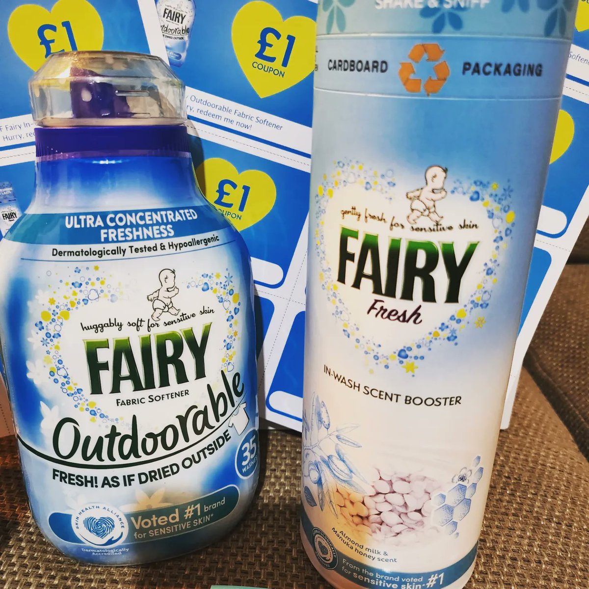 lyndymcc70's tweet photo. New duvet cover in the washing machine to test my new Fairy fresh pods and scent boosters!!! Now drying with the dehumidifier. The whole hoose smells so fresh lol!
#FairyFreshness #FairyDreamTeam #laundrydreamteam #FairyNonBio #savvycircle #ad 
@SuperSavvyMeOfficial
@joyofclean https://t.co/MESRizoqZT