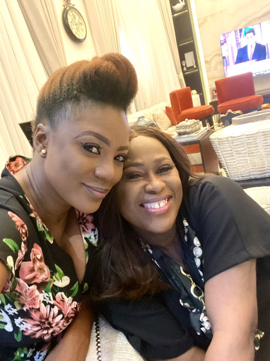 Waiting for DR LOVE like!!!!!! Dr Love premieres tomorrow 14th January at 8:30pm on ROK DSTV 168 
Reruns mondays to Thursdays 10am ROK DSTV 168 #drloveseries
You’ll@love this one guys!Set@hour reminders!!!