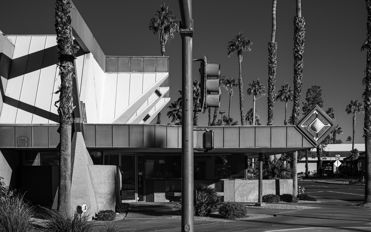 Berlin Modern tweet media