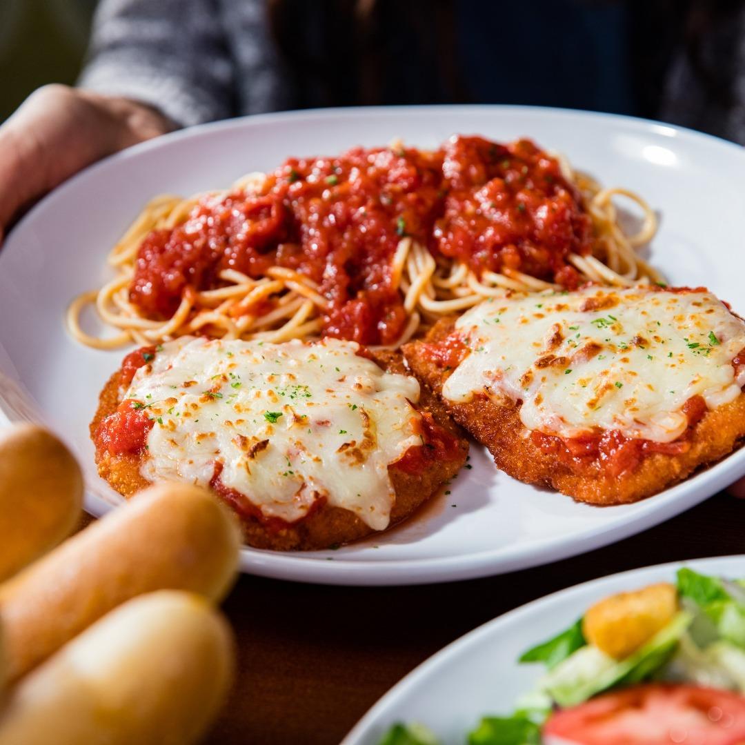 OliveGardenSV's tweet photo. Si buscas almorzar comida italiana #OliveGarden es el lugar indicado.

Te esperamos en Centro Comercial La Gran Vía. https://t.co/B9WIYKl81f