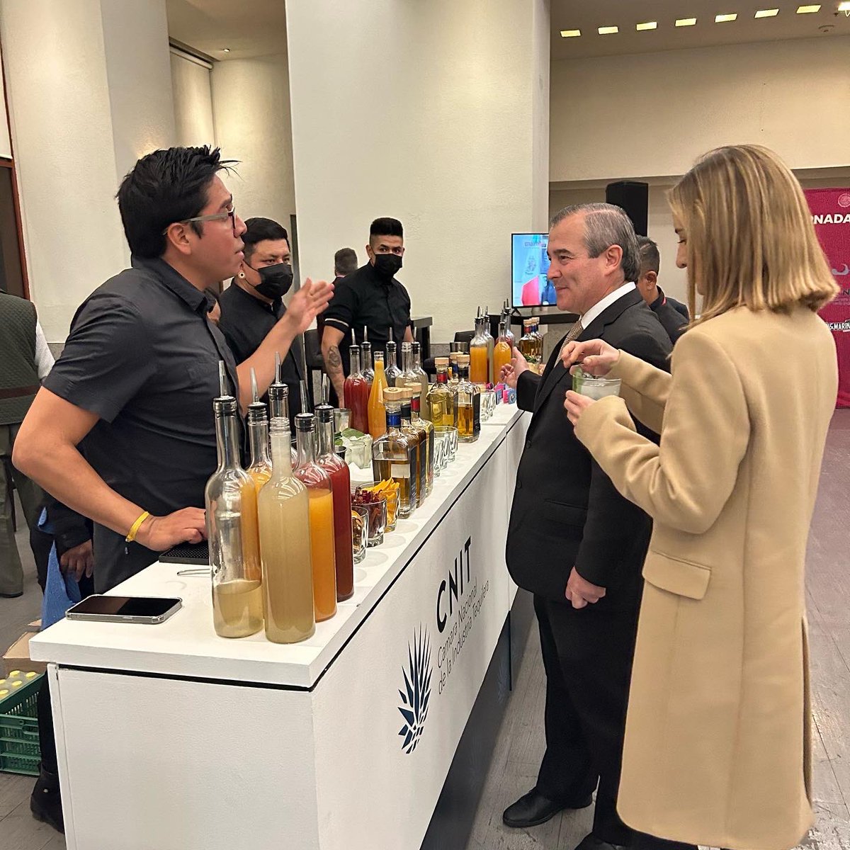 camaratequilera's tweet photo. La Cámara Tequilera presente en la II Jornada de Diplomacia Pública en el marco de la Reunión de Embajadores y Cónsules 2023, fortaleciendo la promoción y vinculación del Tequila con las representaciones de México en el extranjero. @SRE_mx #CNIT #Tequila https://t.co/0rCMxqCCZi