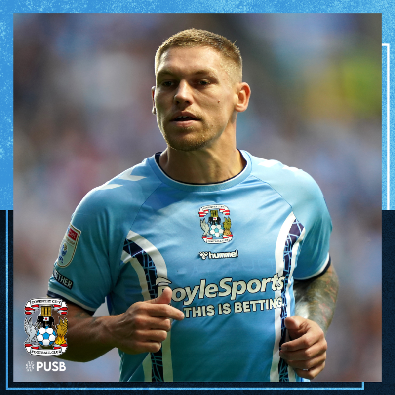 Coventry_City's tweet photo. 👊 Good luck, Waggy!

Martyn Waghorn has completed a loan move to fellow Championship side @HTAFC.

#PUSB