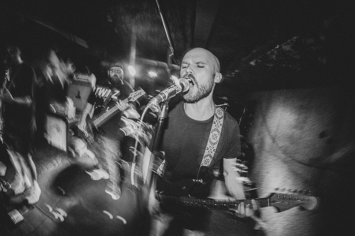 PTF666's tweet photo. Shiver is officially out today.

Photo Credit: @benhoos https://t.co/rhLF6cnTdT