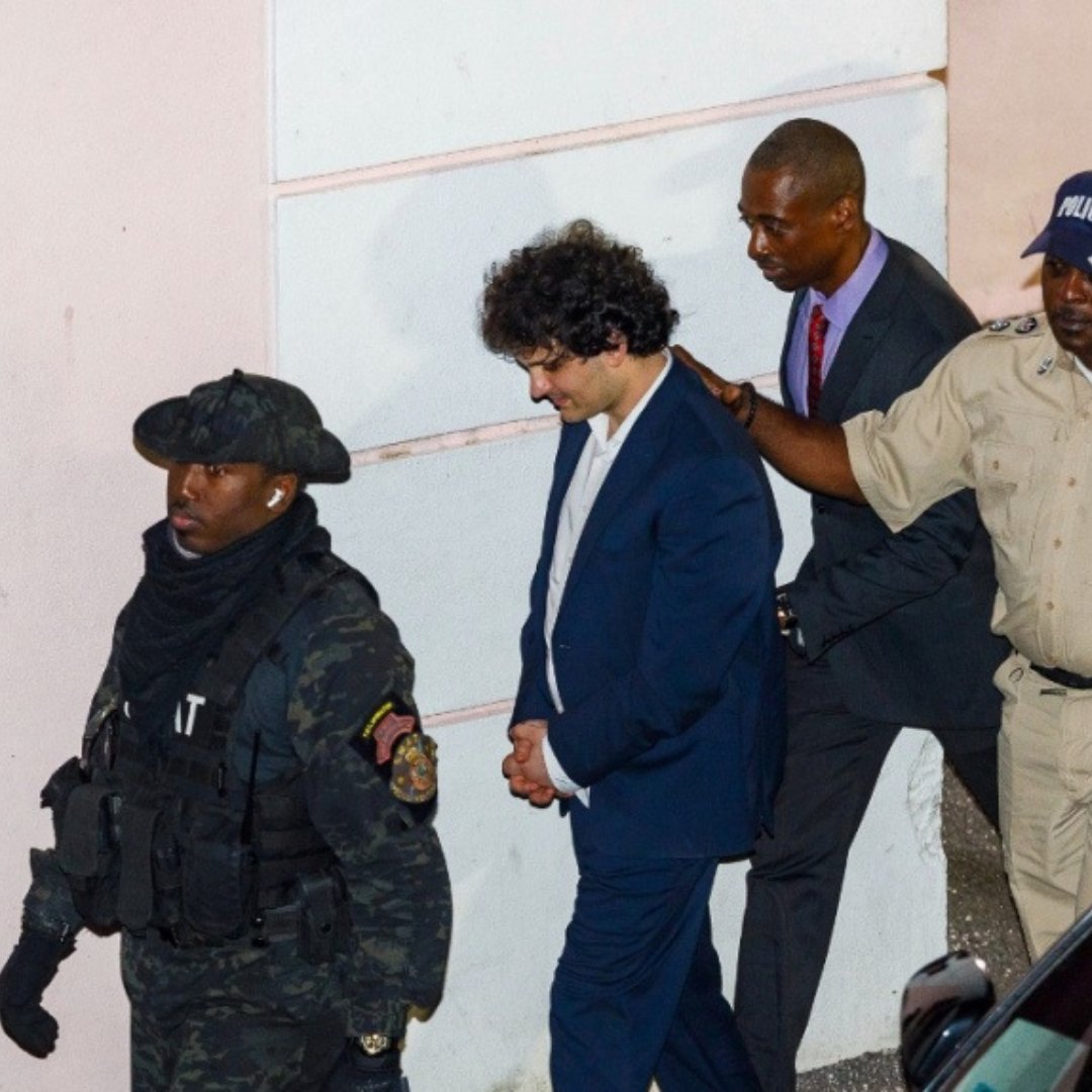 directivecomms's tweet image. Are your clients' digital assets prey to fraudsters? You should find out.

The U.S. government has outlined recommendations for the regulation and oversight of the digital assets sector.

Read More 
mondaq.com/unitedstates/i…

 #legacy  #digitalaccount #ftx #crypto #fraud