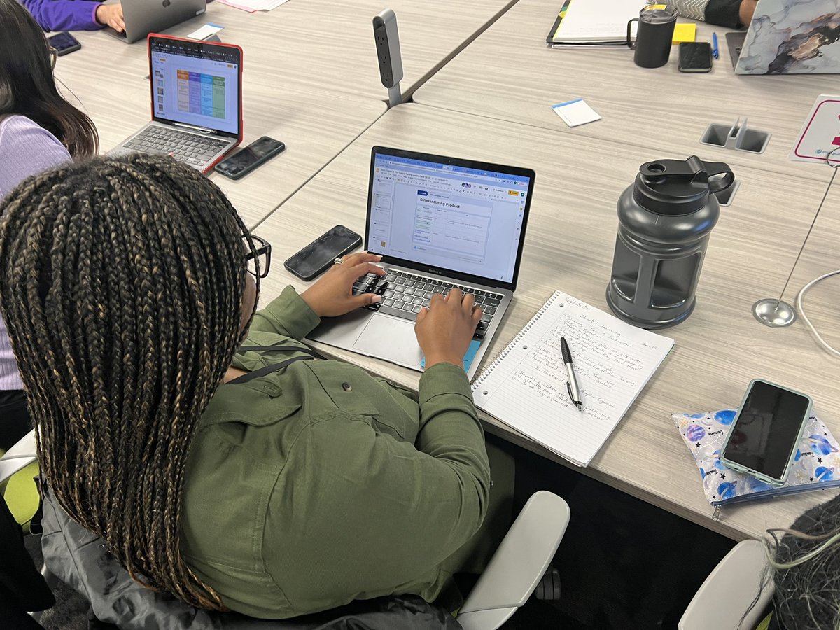 tedford_darcy's tweet photo. Love collaborating with these awesome teachers from @FanninMSGP this morning to share ideas about blended learning and see how it supports differentiation! @Ms_Freeman_Math @engage_learning @l_beard https://t.co/7Krnotgp7x
