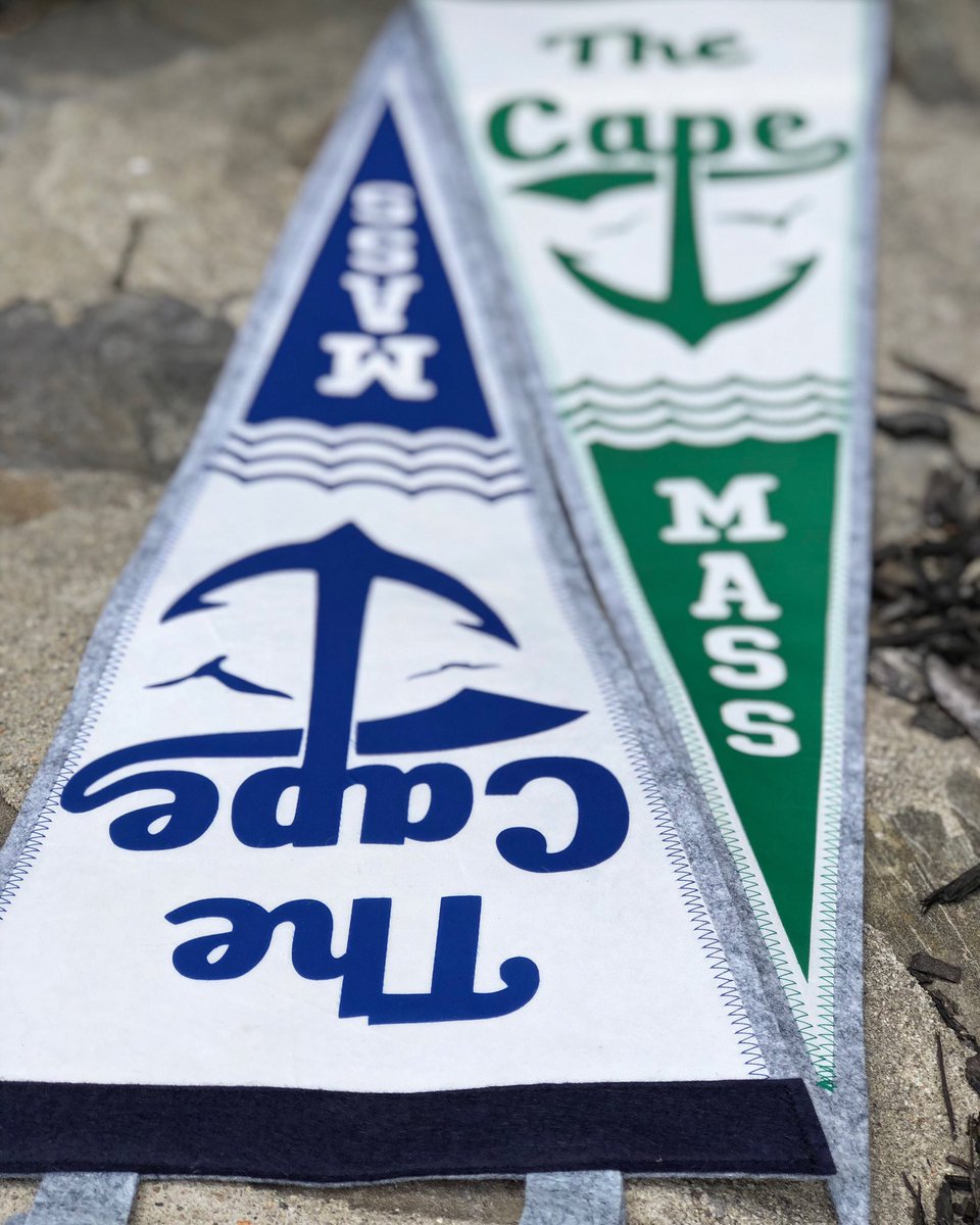 When you want it to be summer on The Cape, but it’s only January.  
.
.
.
#freshandsalty #newengland #bostonmade #newenglandmade #retiredsailcloth #bostonmakers #sailcloth #lovedbythesun #lovedbytheocean #thecape #capecod #thecapeandtheislands #thecapepennant #capecodma