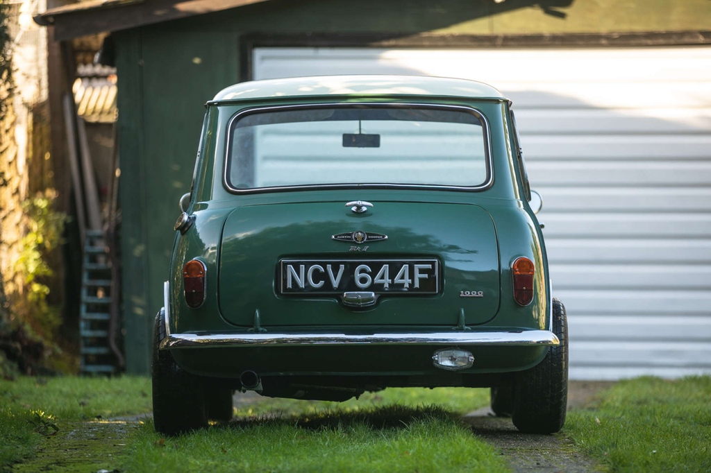 Almond Green Mini Cooper? Yes please! 

Consigned to our upcoming auction at Practical Classics Classic Car and Restoration Show, 24th March.

#classiccarauctions #cca #minicooper #mini #mk2mini #cooper #ukminis #classicmini #miniclassic #pcccrs