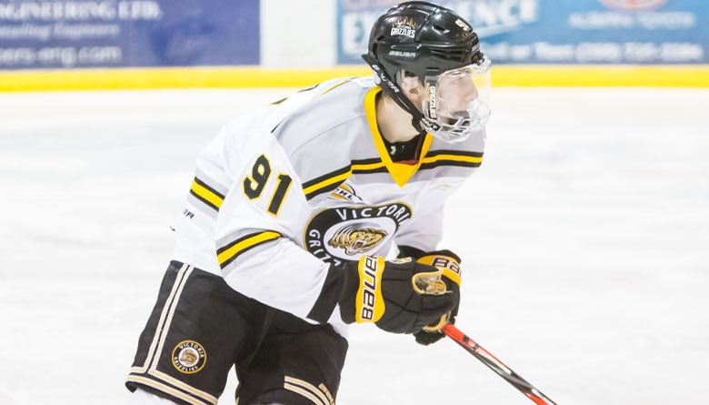 Kyle Ireland tweet media