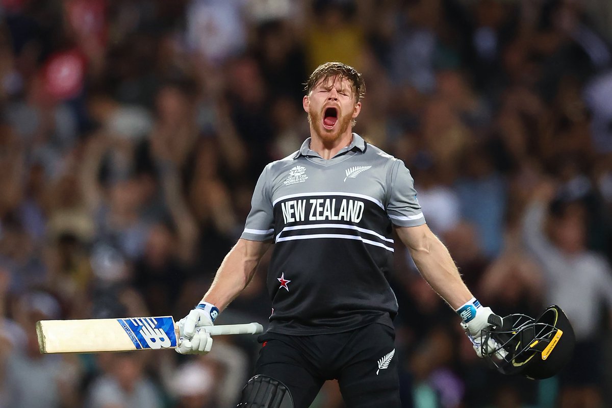 VIVEKPandeyVk's tweet photo. #PakvsNZThis man just turn it around🫡
Kon hai ye pehli class,doosri class,world class😂
#glennphillips #PakvsNZ #pkmb https://t.co/mViO7kJKpA