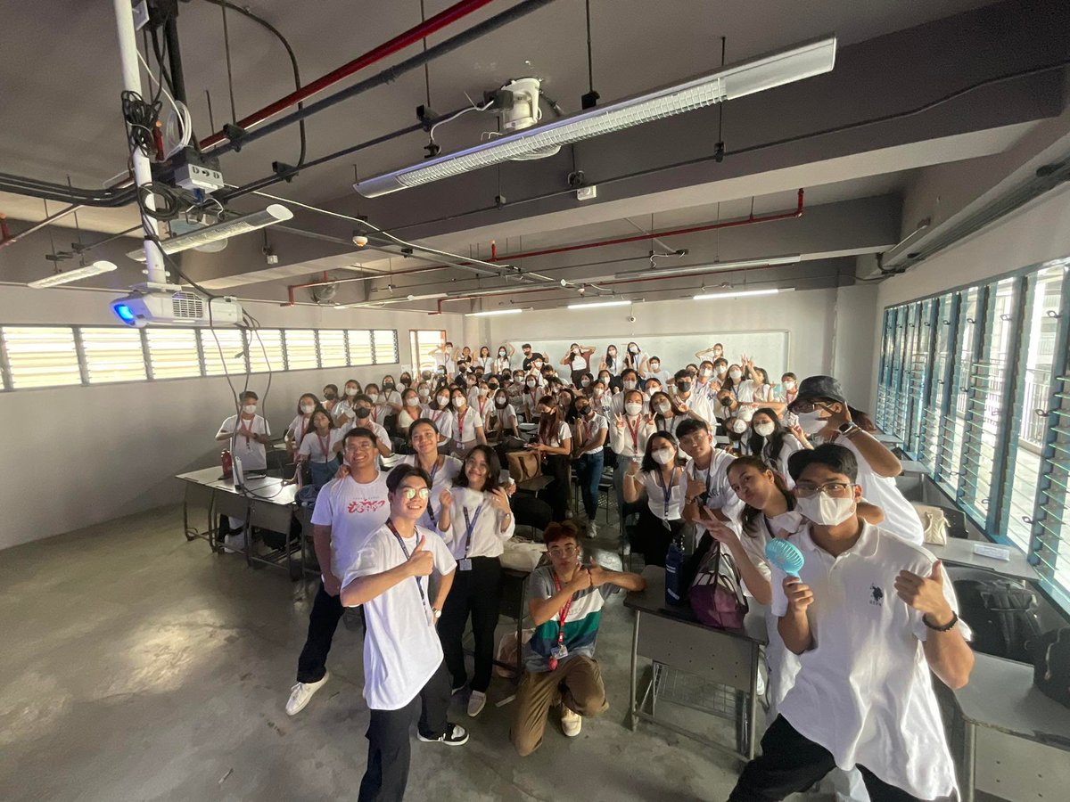 ashs_liam's tweet photo. LIAM's first-ever face-to-face meeting after almost 3 years! 

We thank our Moderators, Officers, and members for making this meeting successful. To more breathtaking performances this year!⚡️ https://t.co/sukqwLs71v
