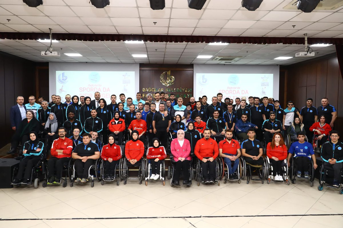 ''Sevgi, empati ve dayanışma ile spor dolu engelsiz bir yaşamı hep birlikte inşa edeceğiz.''✅

Engel tanımayan, ilçemizi birçok spor dalında başarıyla temsil eden sporcularımızla bir aradayız. 🤝

#BağcılarSizinleGüzel