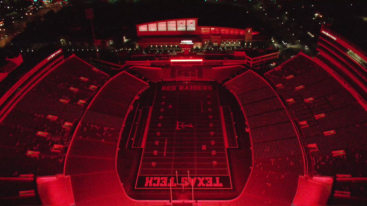 Darien (DLew) Lewis tweet media