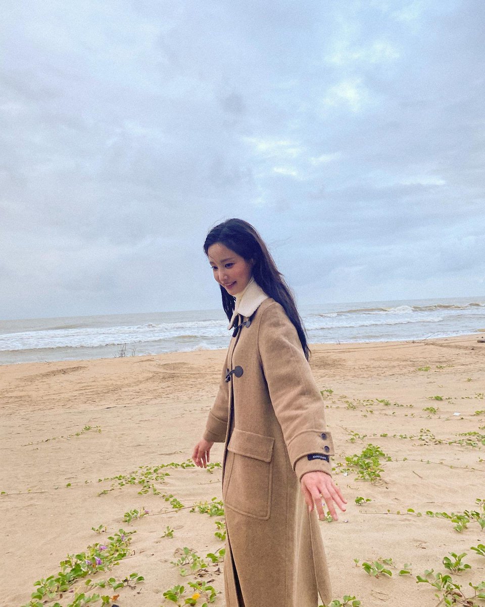 yeonwooarchive's tweet photo. #연우 #YEONWOO https://t.co/zvQD3FrGKA