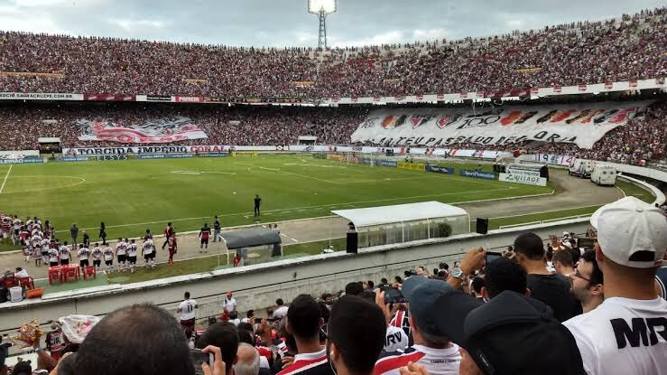 CastCoral2's tweet photo. #CasaCheia | Os ingressos para o Clássico do domingo (15), entre Santa Cruz x Náutico, no Arruda, já estão disponíveis na plataforma da Ingresso/SA. O sócio em dia, a depender do plano, tem a gratuidade. Link da ingresso/SA👇🏻
https://t.co/NJvfgP0YVk https://t.co/bUnVwAKDnE