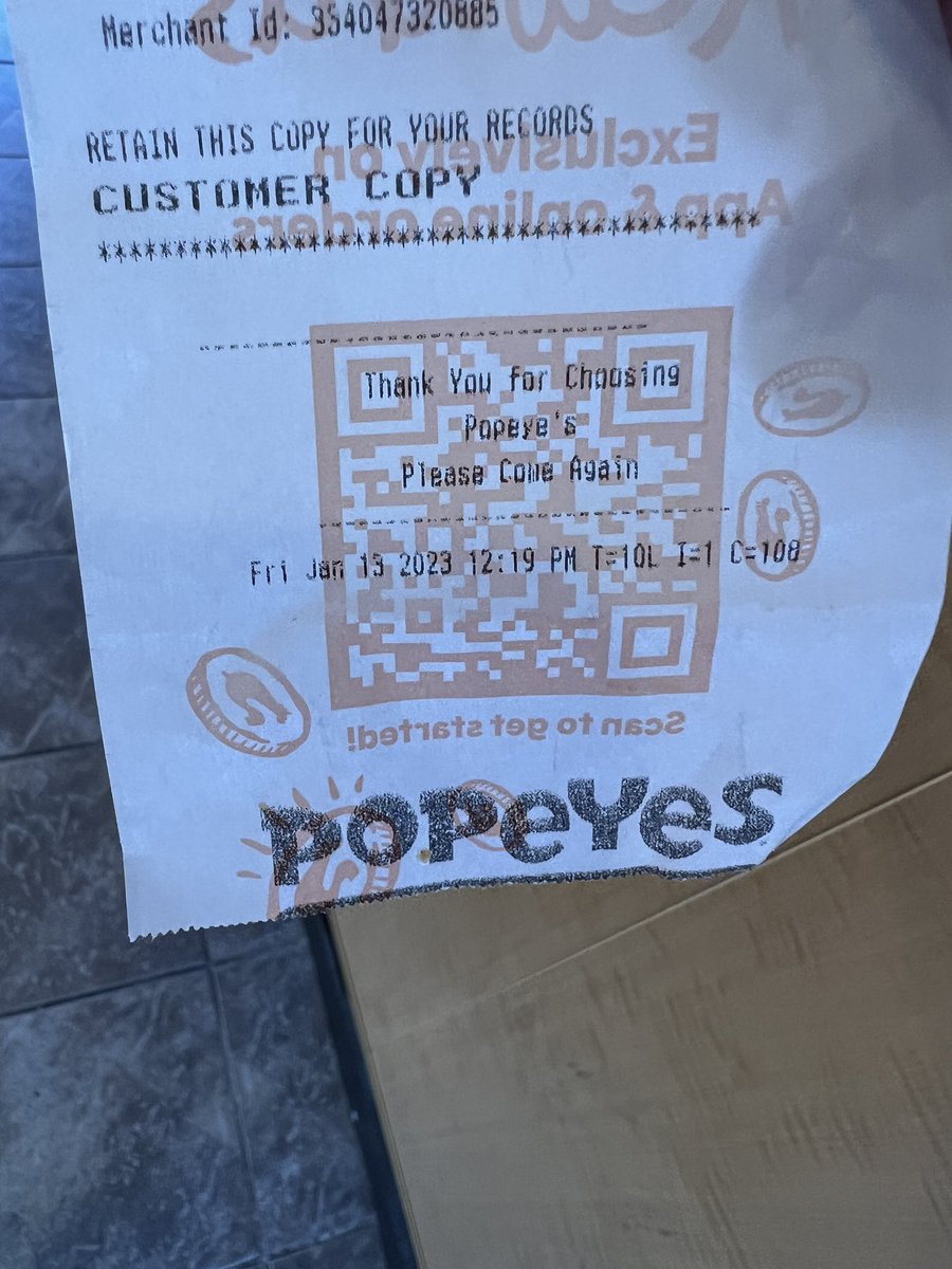 brianrjara's tweet photo. @Popeyes it’s 12:43 and I’m still waiting for my drive thru order placed at 12:19. Please send help. https://t.co/qQrT2YZl6J