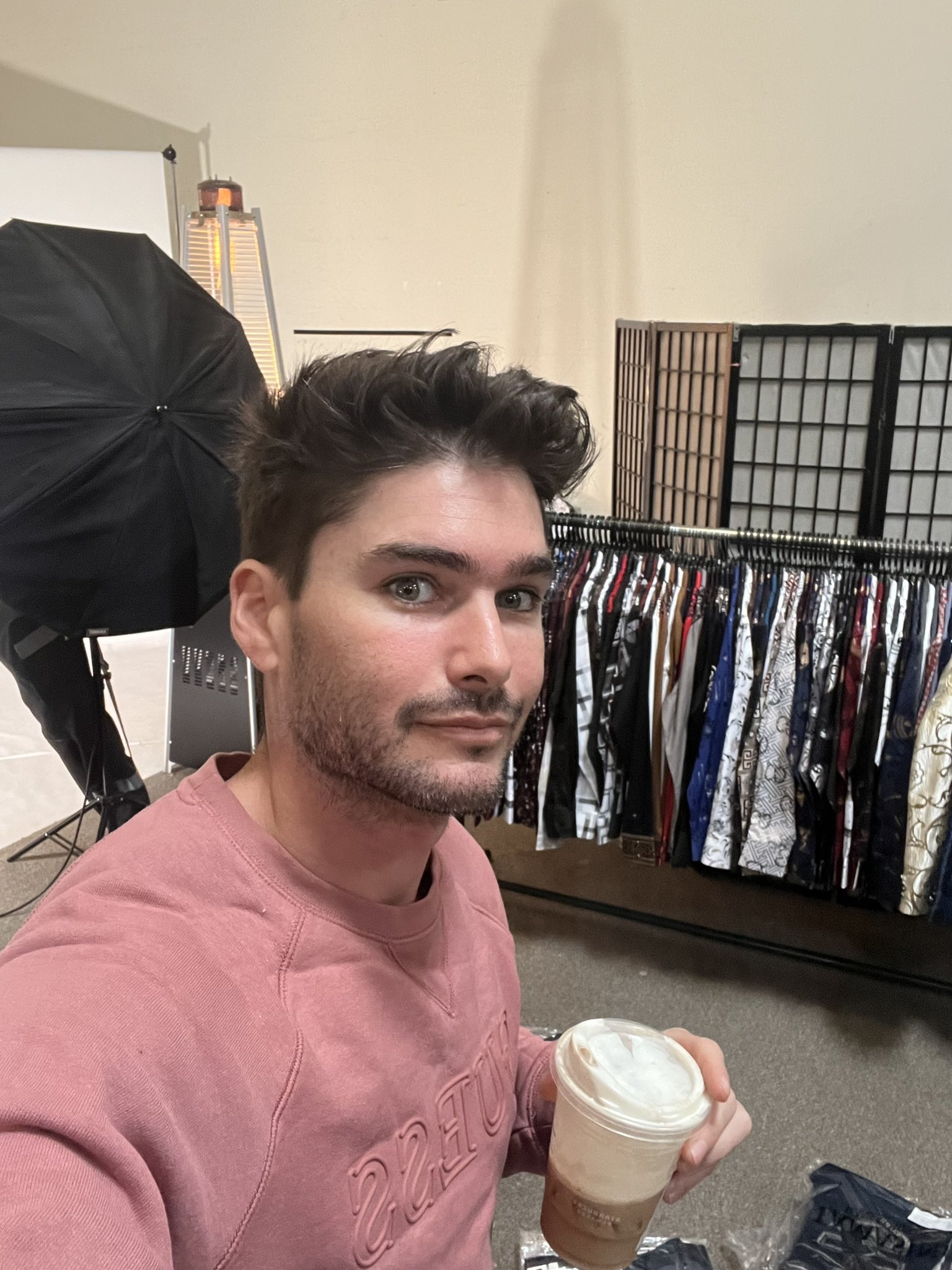 TW Pornstars - Charlie Matthews. Twitter. Happy Friday everyone! Out in Compton today shooting