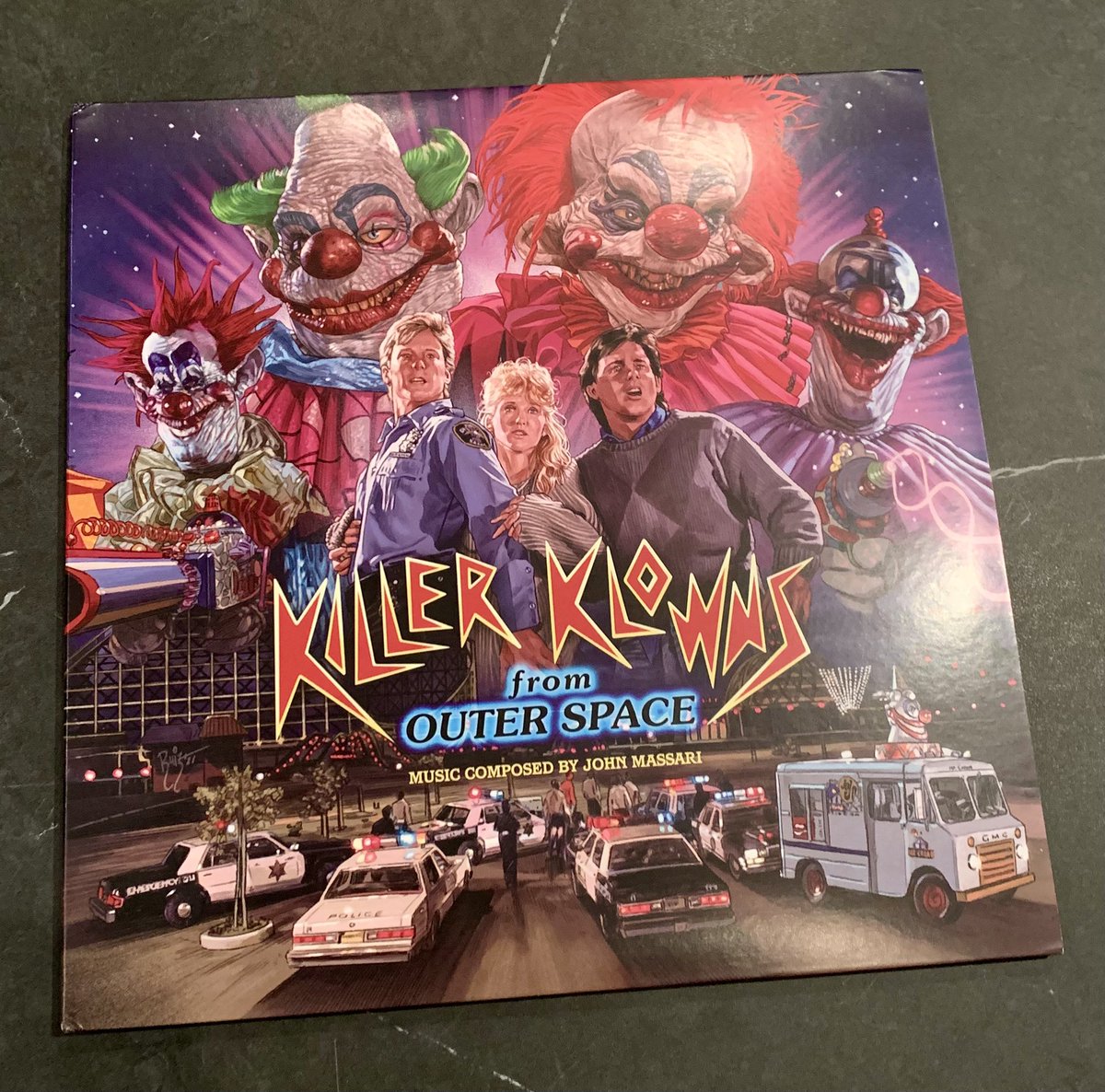 medieneffekt's tweet photo. Is die Platte geil oder ist die Platte geil?!? #KillerKlowns #Vinylliebe https://t.co/mvP0VkrEVj