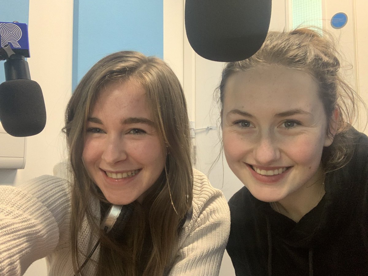 Jasmine_Laws01's tweet photo. Tune in tonight with the lovely @dakin_olivia and I at 6pm with @ThisisRiverside for Riverside Reports! 💙📻 https://t.co/KjTBH9tTbi