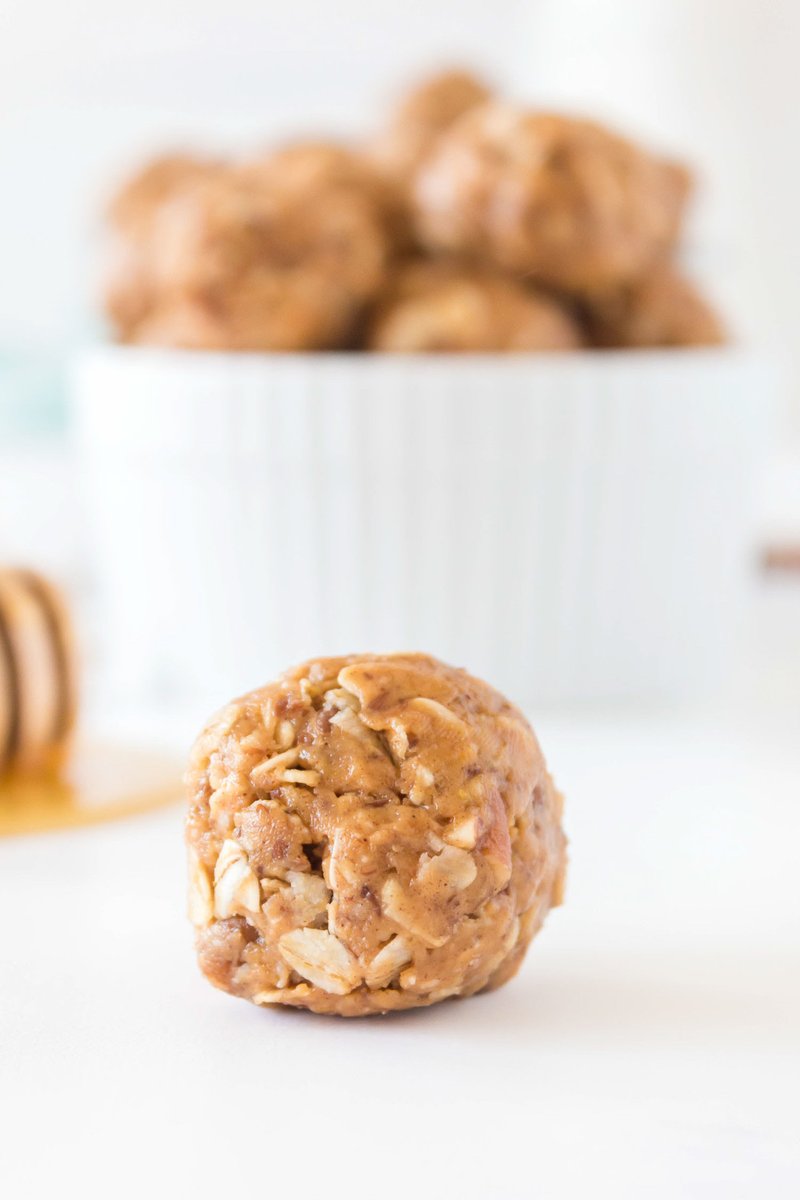 HappyMoneySaver's tweet photo. Change up your snacks with these delicious no bake protein balls. Make this easy recipe full of feel-good ingredients in under 10 minutes.
No Bake Protein Balls
https://t.co/J5qgqizBzW https://t.co/faD19Ds7LB