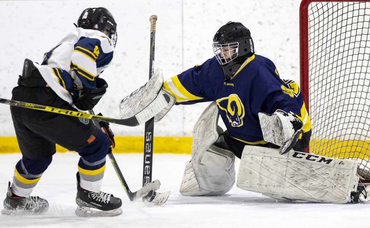 PHOTOS: The St. Joseph’s Rams and Strathroy District CI Saints girls high school hockey game ended in a tie Thursday in Strathroy. @MikeatLFPress was there: tinyurl.com/mr7d8kd5