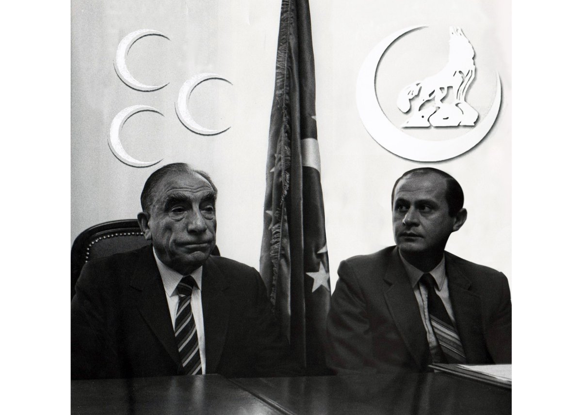 Devlet, millet, vatan, bayrak, beka namustur, hayat memat konusudur. Namus kirletilmeyecek, hainlere acınmayacaktır.
Ülkücülerin Evi MHP