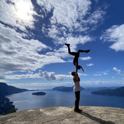 catchPonthefly's tweet photo. #NewProfilePic #tunnelbluffs #partneracrobatics https://t.co/09JncKyO0q
