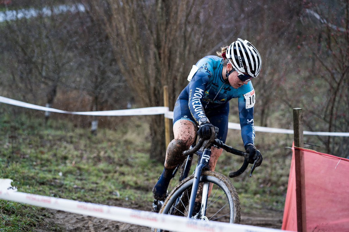 Amy Perryman tweet media