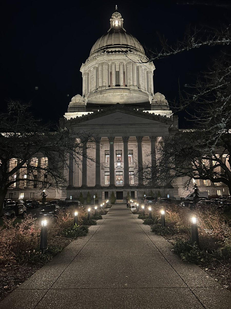 WWUGOV's tweet photo. Does this view ever get old? 

First week of the 2023 legislative session is a wrap! 

Weighed in on important issues including: 
- Increasing tenure track faculty
- Tuition setting timelines
- Applied doctorate offerings
- The Governor’s proposed budgets 

#waleg #100DaysToGo https://t.co/eu9GKVjHQg