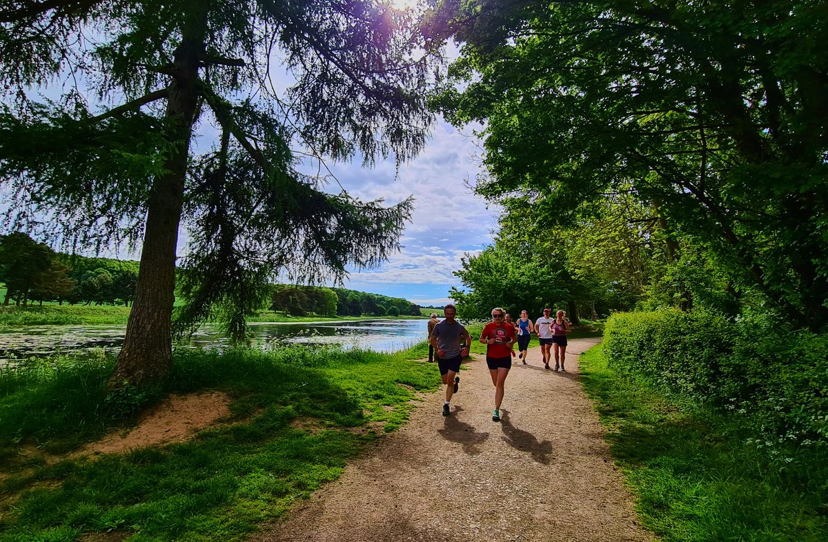 Vicki_Belt's tweet photo. @p_m_davies @runningpunks @UKRunChat @UltraWales @running Summer Sundays with Leicester's Egg and Cake runs π #Leicestershire #Bradgate https://t.co/cYwi3KAaoD