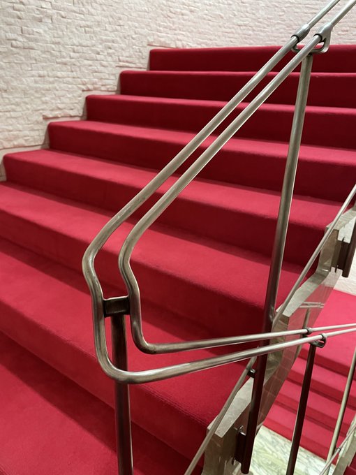 「railing stairs」 illustration images(Popular)｜9pages