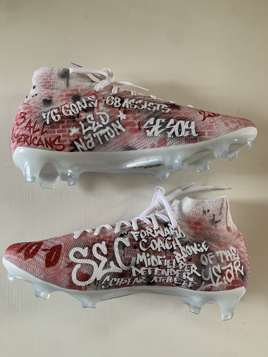 UACoachHart's tweet photo. What do you think of the Superfly RMFT 22’s by @D_Mathews6? https://t.co/h51pjziorz