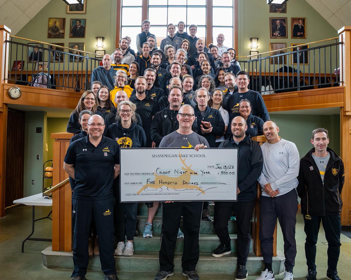 timmurdy's tweet image. Fun day @shawniganlakeschool on Murdy Day. Acting ‘big shot’ with the admin away and staff all dressed like me for the day #toofunny😂 we raised funds for the charity of my choice ‘Coldest Night of the Year’ through Cowichan Mental Health Association for Youth at Risk