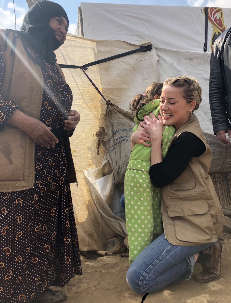 lovingheard's tweet photo. Amber has been from continent to continent, country to country, working with massive organisations like the United Nations and the Syrian American Medical Society providing life saving care and resources. If she’s your America’s most hated woman, there’s no hope for this country. https://t.co/O75ZLpATEm