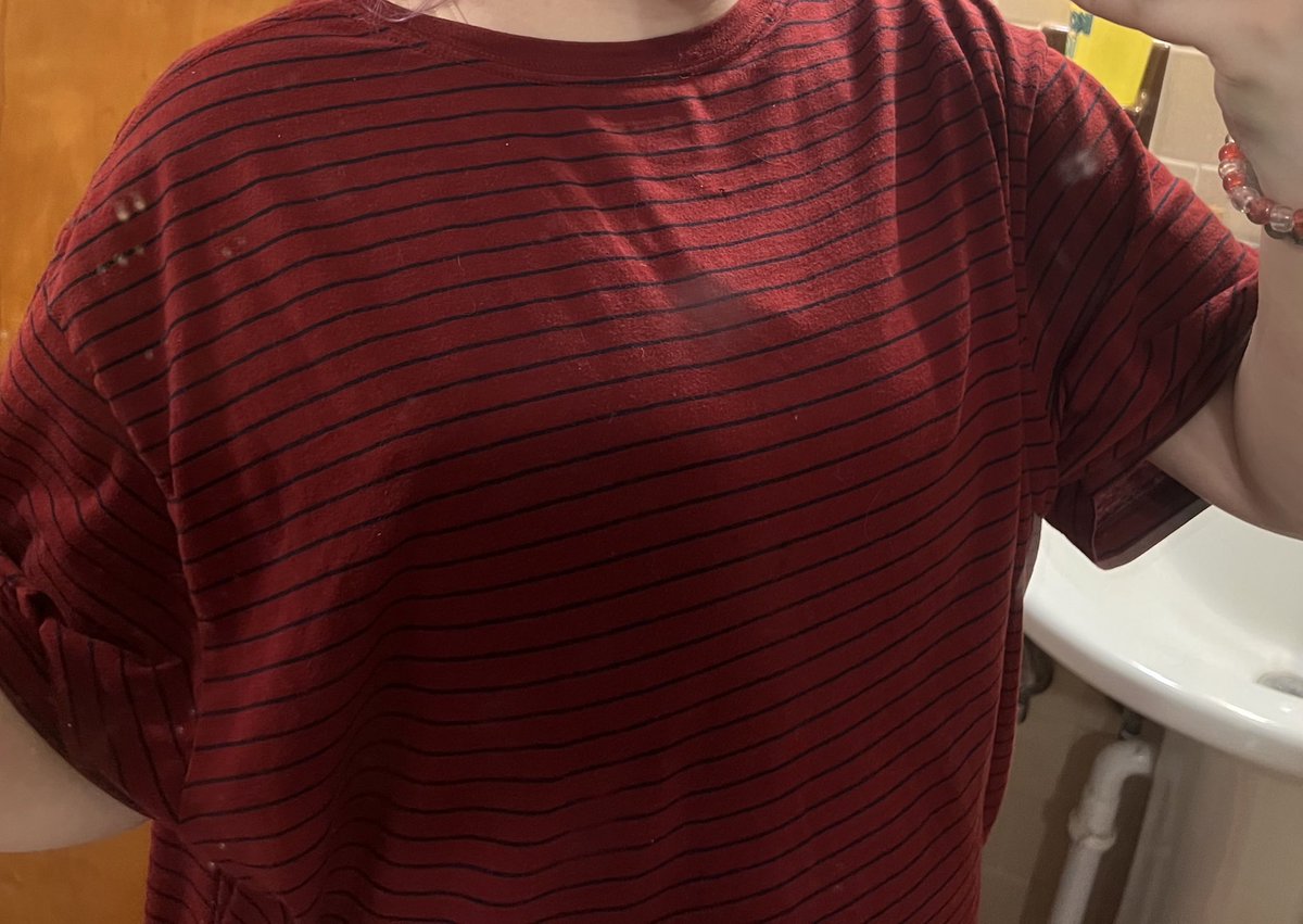 iwishiwerebmo's tweet image. I GOT A NEW BINDER AND IT BINDS SO WELL AHHHHHHH #flavnt