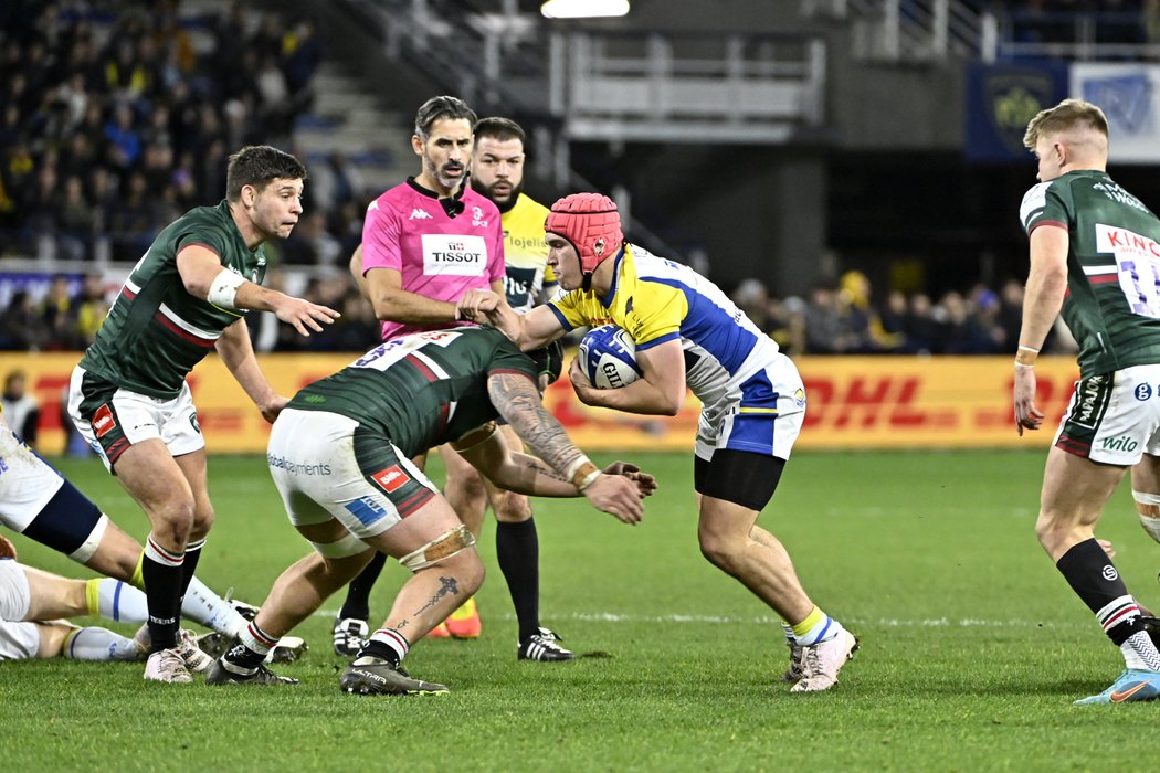 LaMontagne_TDS's tweet photo. Rugby / Champions Cup
Les réactions après la défaite de l'ASM Clermont face à Leicester (29-44) #rugby #ChampionsCup #ASMLEI #ASM #Leicester
https://t.co/J0qLkVKV14 https://t.co/3FMhLDeeB7