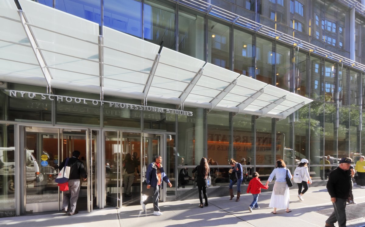 This wknd, we are in 4 of 7 continents of the 🌎 ! 

SA: <a href="/JarrodBarnes/">Jarrod Barnes</a> is leading the MS in Global Sport, Buenos Aires

EUR <a href="/brinewland/">Bri Newland</a> is speaking at the World Woman Davos Agenda, Davos

AUS: <a href="/G_Antoniello/">Gina Antoniello</a> is leading the Global Seminar in Sport, Sydney

NA: <a href="/nyutischsports/">NYUSPS Tisch Sports</a>'s 🏠