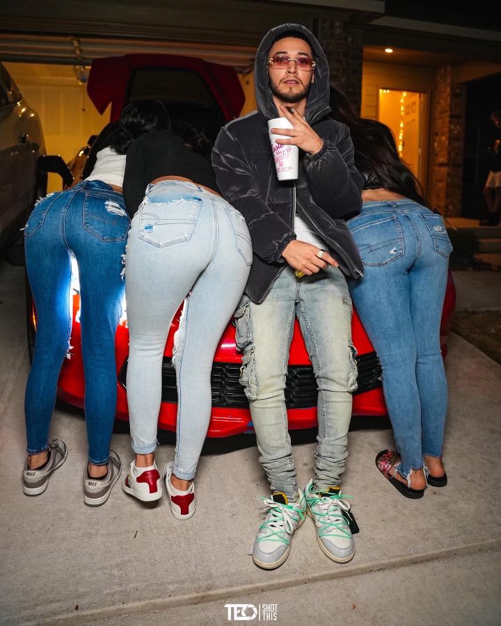 _jayalv's tweet photo. Incase y’all didn’t know 🤞🏻 https://t.co/deNXYm1swN