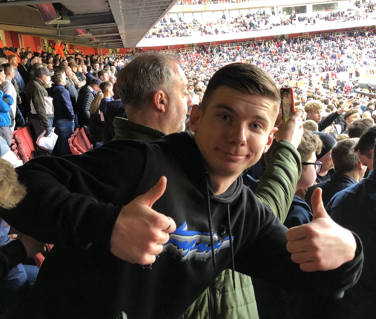 Jackalbion96's tweet image. 🚨 Excl: Mile Oak utility player @AaronLockwood04 has unfollowed Leandro Trossard on Instagram ruling out a possible move to the @TheSCFL Division One side.

 ✍️ 📝 @mileoak_fc ❌

#bhafc #mofc 

@SkySportsNews 

Follow for more exclusives.