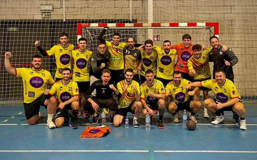 CatHANDBOL (@cathandbol) on Twitter photo PRÈVIA #4aCatH: Centre d'atenció a Roses on l'<a href="/handbolemporda/">Handbol Empordà</a> rep el <a href="/chlagarriga/">CH La Garriga</a> B, que és líder del grup A amb el ple de punts.
➡️ cathandbol.cat/catalanes/4a-c… PRÈVIA #4aCatH: Centre d'atenció a Roses on l'<a href="/handbolemporda/">Handbol Empordà</a> rep el <a href="/chlagarriga/">CH La Garriga</a> B, que és líder del grup A amb el ple de punts.
➡️ cathandbol.cat/catalanes/4a-c…