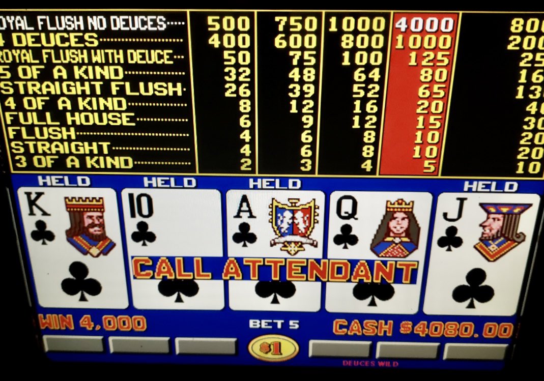 BlueOxTavern's tweet photo. Eric, Pouring and Paying 🍻💰
#royalflush #nicepull #puppypaws #callattendant #win4000 #blueoxtavern https://t.co/xtam0OsXIC