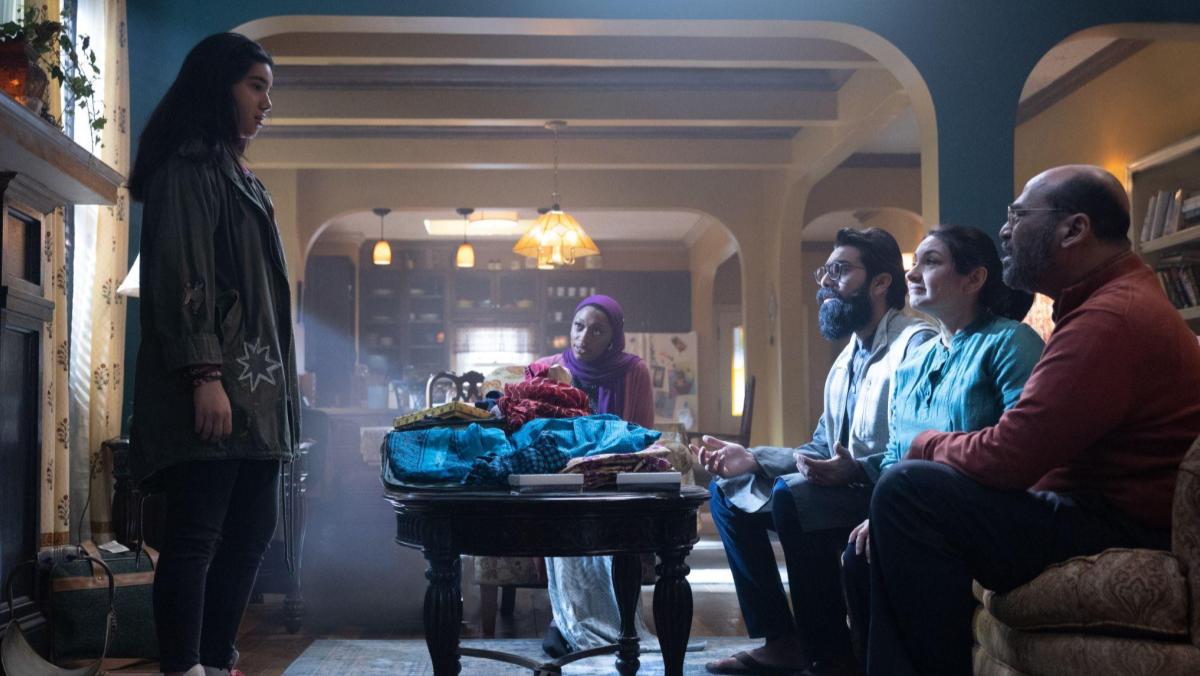 RottenTomatoes's tweet photo. #MsMarvel wins the #GoldenTomato Award for Best-Reviewed Superhero TV Series of 2022. https://t.co/xNQUmDiD4c https://t.co/OxxuCventJ