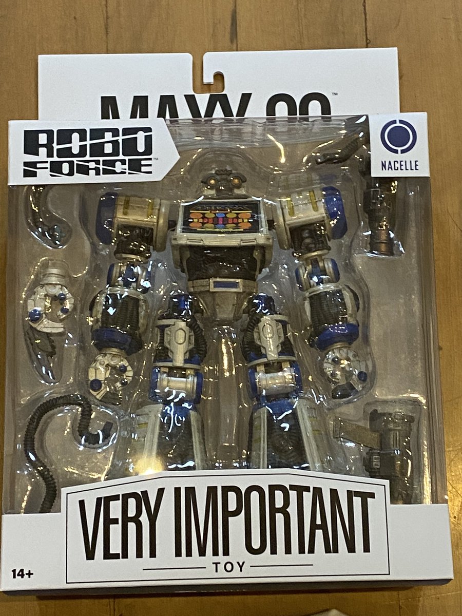 yt74's tweet image. My #Roboforce preorder from @nacellecompany arrived!  I can’t wait to open them up tonight.  Big, heavy figures.  Very well packed.  So cool! #MaxxSteele