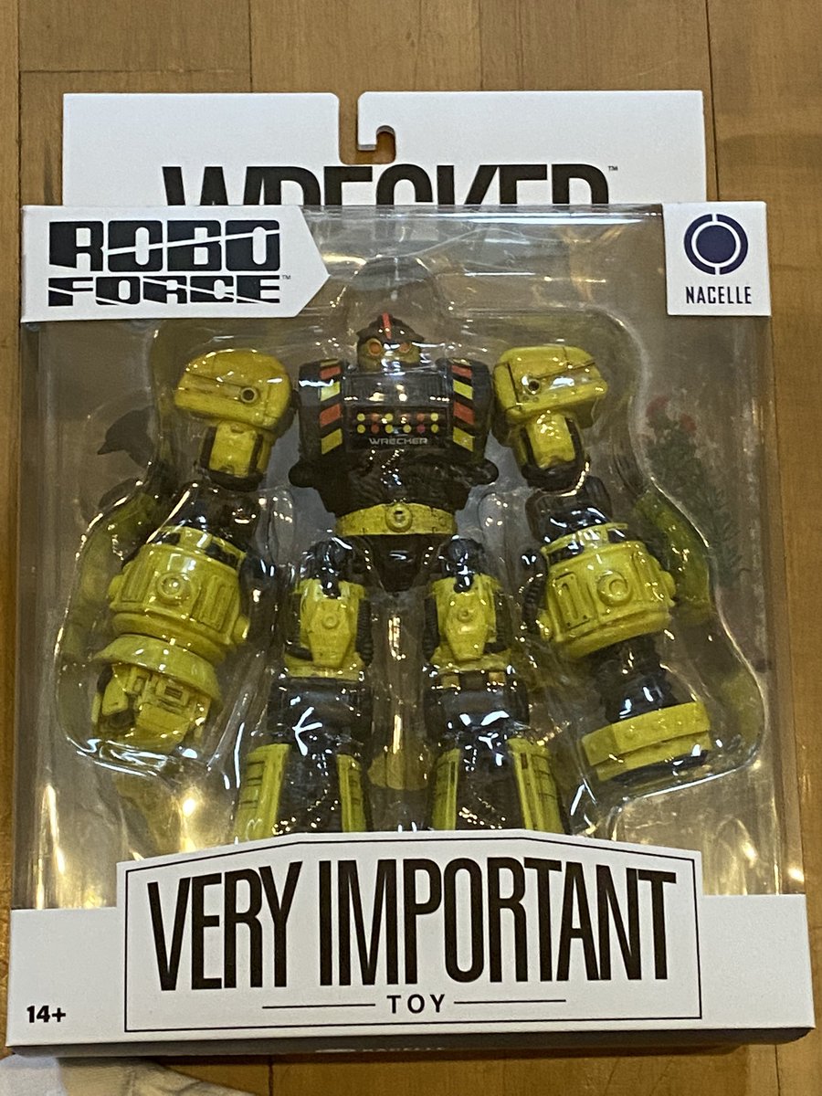 yt74's tweet image. My #Roboforce preorder from @nacellecompany arrived!  I can’t wait to open them up tonight.  Big, heavy figures.  Very well packed.  So cool! #MaxxSteele