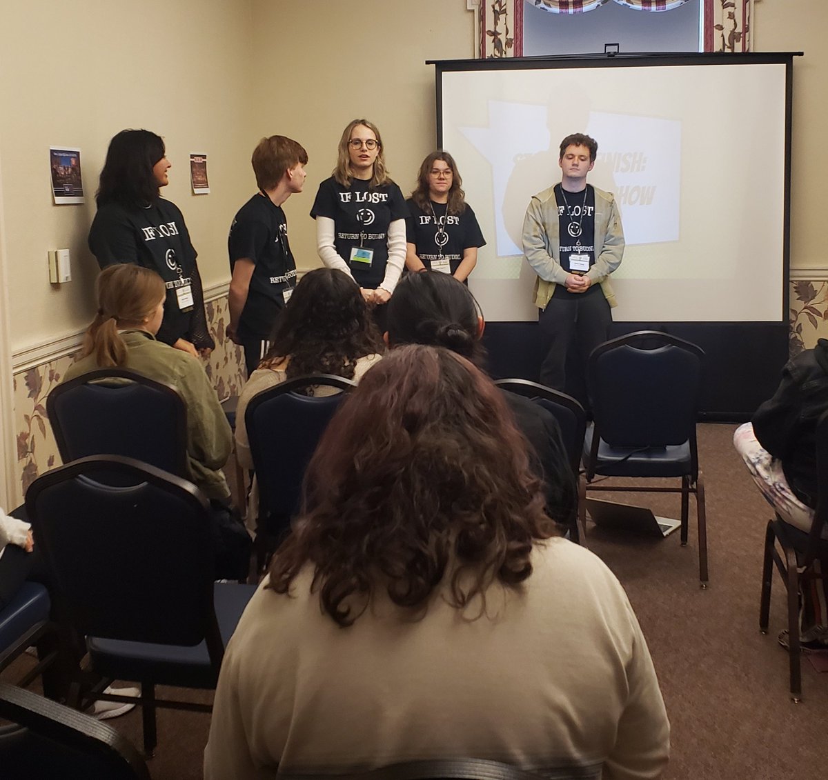 So proud of these #FreshmanShow leaders presenting at the largest high school #TheatreFestival in the U.S.! Lots to celebrate for @VjaDrama at this festival! #IHSTF #IHSTF23 #BoltUp @AndrewHS_d230