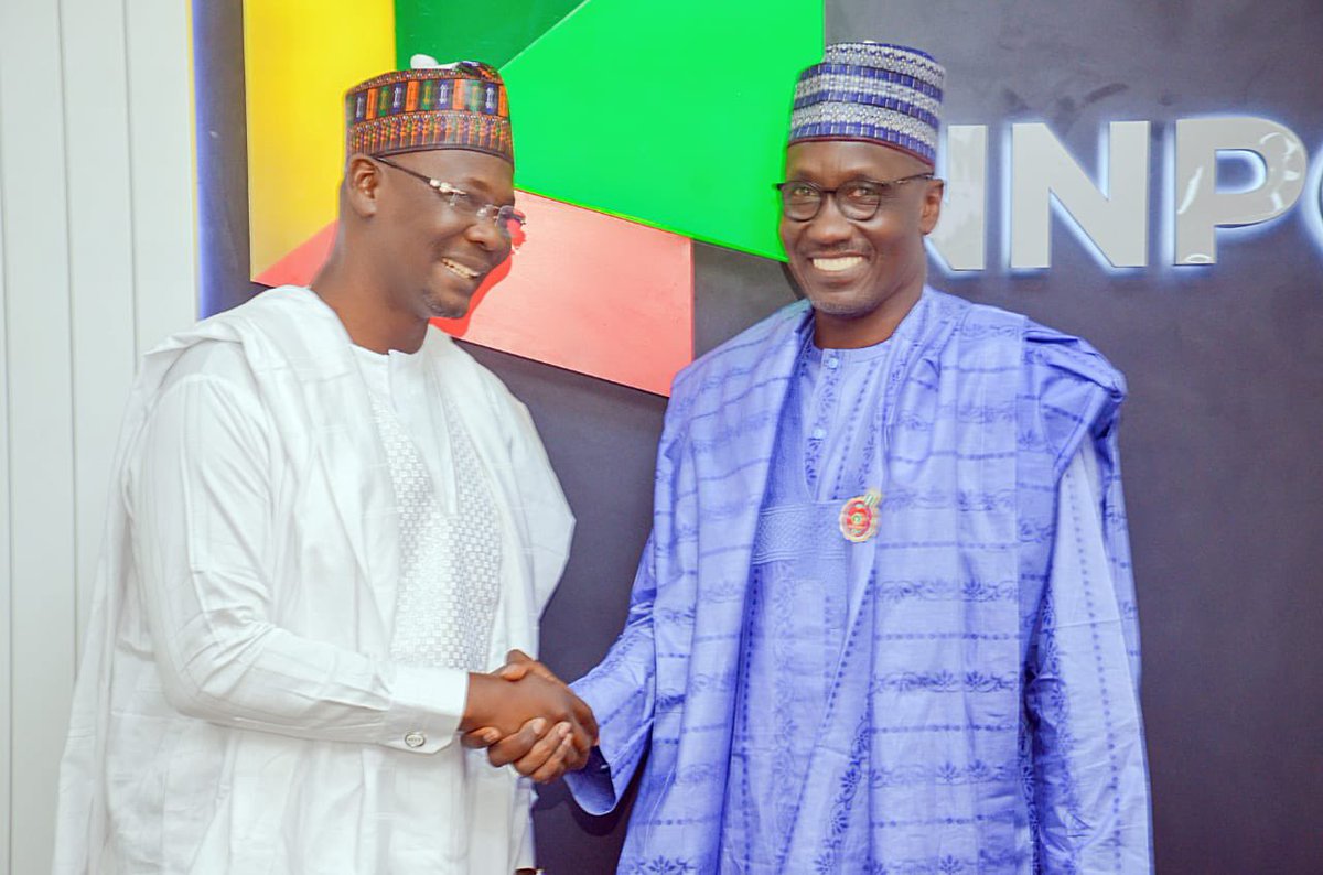 UmarMeremi's tweet photo. Nasarawa may join oil producing states soon, as Group CEO of the #NNPCLimited, Mallam @MKKyari announced that the official spud-in of first oil well in the State will commence in March 2023, a continuation of hydrocarbon exploration activities in Nigeria's inland basins. https://t.co/uvZhdauyVJ