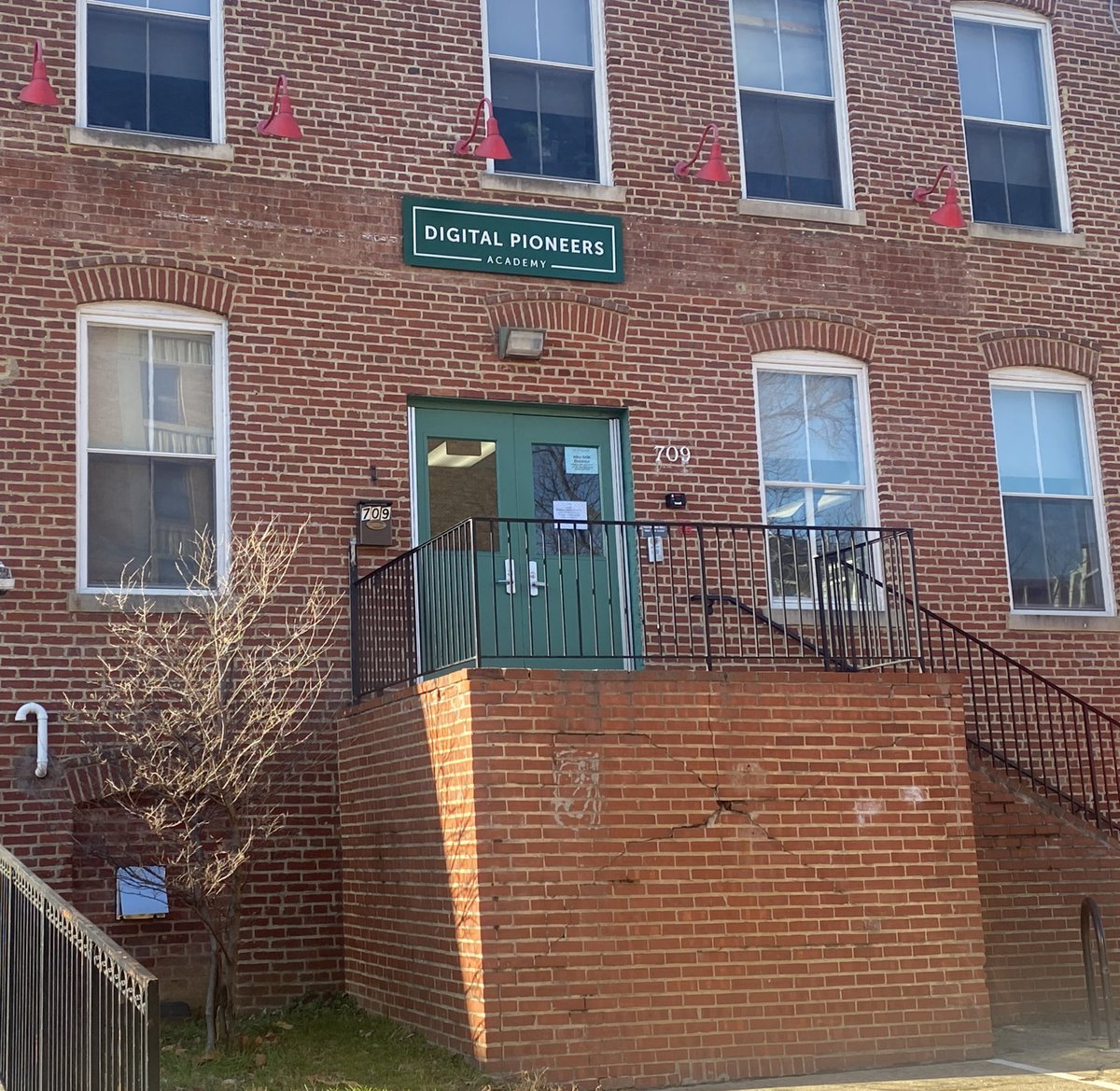 Heather Graf tweet media