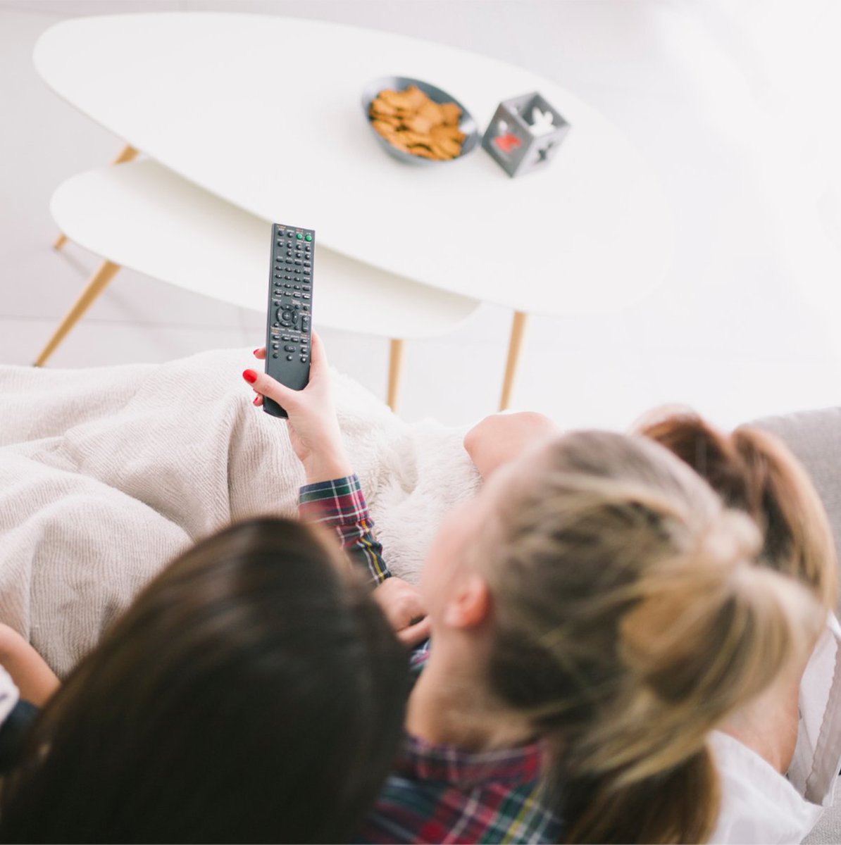 It's Friday the 13th! The perfect evening to cuddle up and watch a scary movie with loved ones and a bottle of Yarden wine.